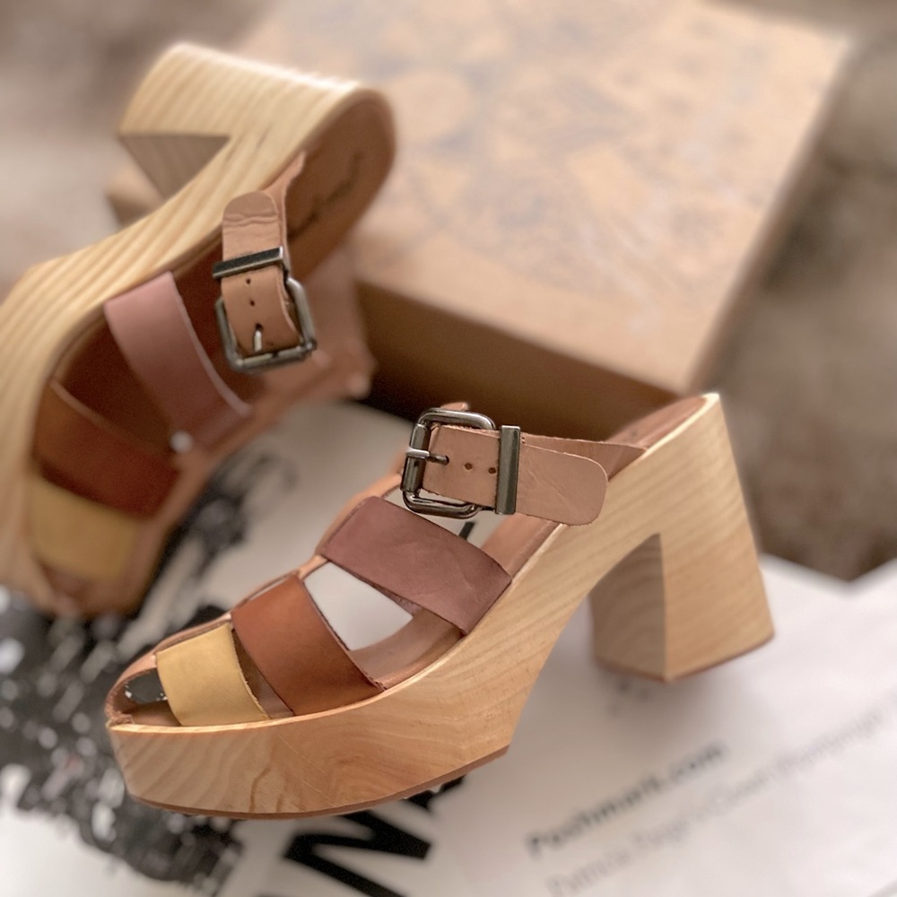 Free People Bellevue Clogs - Picture 14 of 14